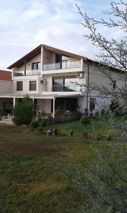 Villa Le Attique Nea Iraklitsa Exterior foto