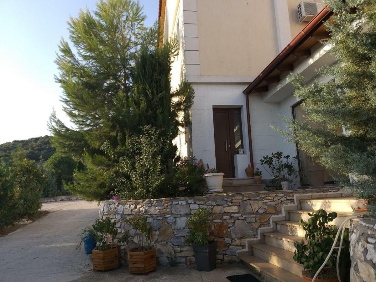 Villa Le Attique Nea Iraklitsa Exterior foto